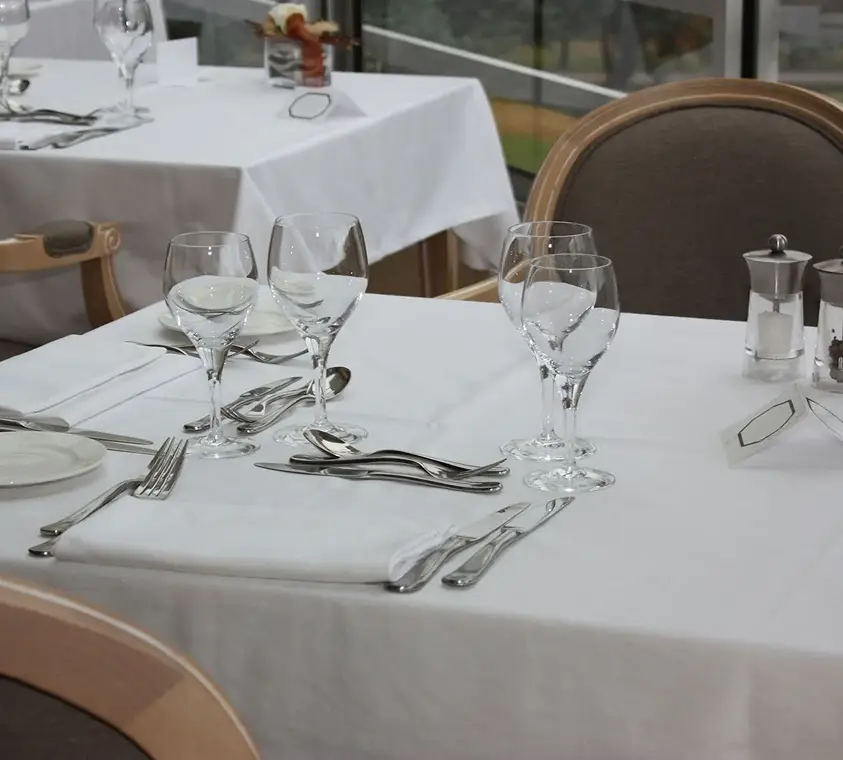 Premium Balls and butter Roses served with bread at a country club