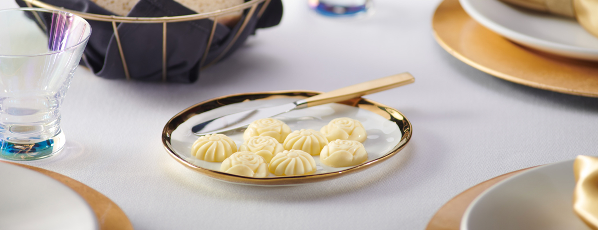 Elevate Your Wedding Menu with Shaped Butters: The New Trends in Catering